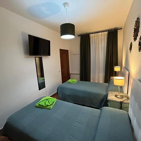 Habitaciones Figueroa Мадрид Экстерьер фото