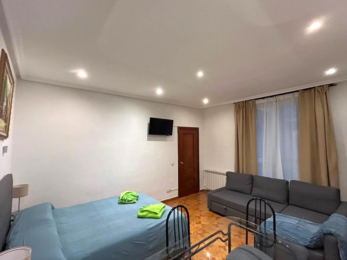 Habitaciones Figueroa Мадрид Экстерьер фото